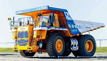 БелАЗ отгружает в Кузбасс первую партию 130-тонных самосвалов на СПГ