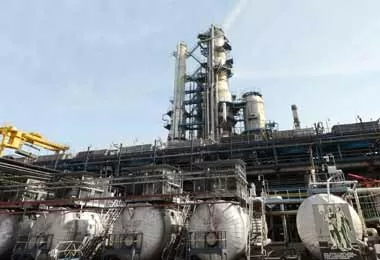 Белнефтехим подтвердил поставки нефти на белорусские НПЗ в апреле в объеме 2 млн т