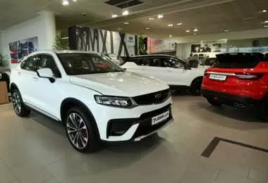 Geely снизила продажи в России в октябре 2022 г