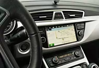 Geely Atlas получит мультимедийную систему с платформой Яндекс.Авто