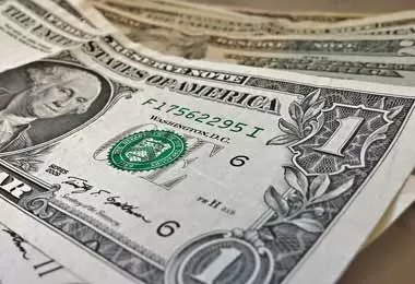 Курс доллара снизился на открытии торгов БВФБ 20 августа