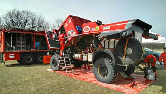 maz03.jpg