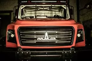 maz_kapotnik_new-truck-3.jpg