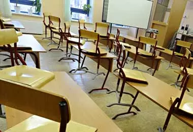 Около 40% родителей просят не продлевать каникулы в Беларуси — Минздрав