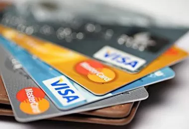 Карты Visa и Mastercard белорусского Сбер Банка перестанут работать заграницей