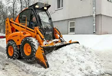 Амкодор представил возможности компактного погрузка в Уфе