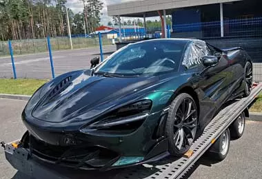 Попытку уклонения от уплаты таможенных платежей при ввозе автомобиля McLaren выявили белорусские таможенники