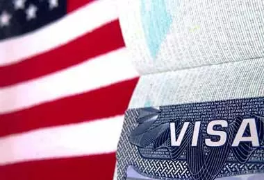 Посольство США в Беларуси приостанавливает выдачу неиммиграционных виз