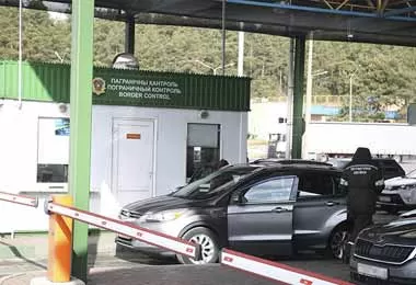 Госпогранкомитет рекомендует воздержаться от загранпоездок