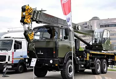 МАЗ представил новую автотехнику на выставке MILEX-2019