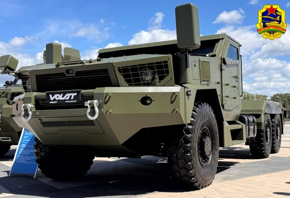 МЗКТ представил бронированное шасси нового поколения МЗКТ представил бронированное шасси нового поколения