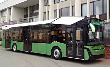 Низкопольный автобус МАЗ-303