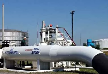 Украинский оператор АО «Укртранснафта» приостановил прием российской нефти
