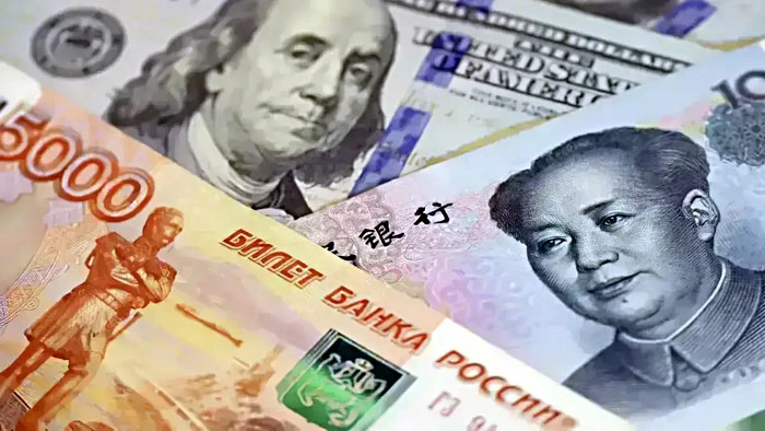 Курсы доллара, российского рубля и юаня выросли на торгах БВФБ 2 октября