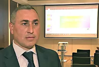 Александр Авазашвили: если в Беларуси процесс сближения ставок нижней и верхних ценовых групп не начать сейчас, в дальнейшем необходимость более резкой гармонизации может привести к ценовому шоку для потребителей. Александр Авазашвили: если в Беларуси процесс сближения ставок нижней и верхних ценовых групп не начать сейчас, в дальнейшем необходимость более резкой гармонизации может привести к ценовому шоку для потребителей.