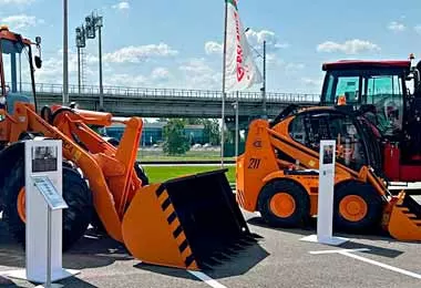 Амкодор представил свою технику на выставке в Казани