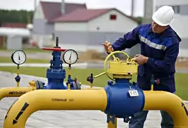 Отпускная цена на природный газ для крупных потребителей снижена в Беларуси