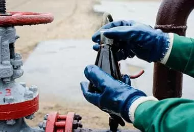 Россия готова компенсировать Беларуси ущерб от некачественной нефти – посол РФ