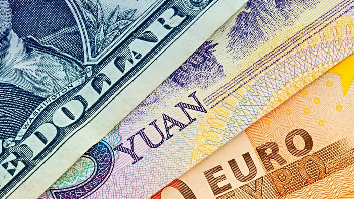 Курсы доллара, евро и юаня снизились на торгах БВФБ 20 августа Курсы доллара, евро и юаня снизились на торгах БВФБ 20 августа