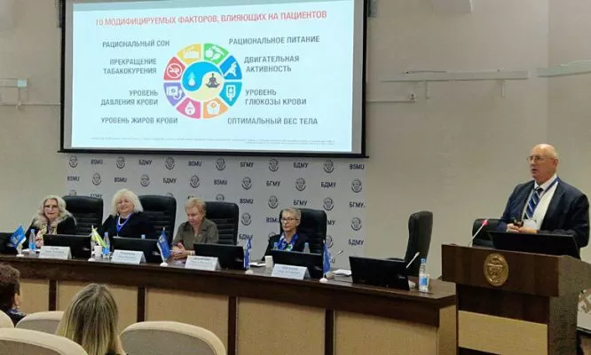 Современные подходы к профилактике неинфекционных заболеваний обсудили на симпозиуме с международным участием «PUBLIC HEALTH FORUM: Человек. Здоровье. Окружающая среда» в БГМУ