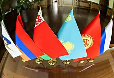 Доля расчетов в нацвалютах в ЕАЭС в 2022 г может достичь 80% — Малкина