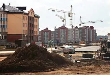 Лукашенко присвоил строящимся в Островце объектам статус Всебелорусской молодежной стройки