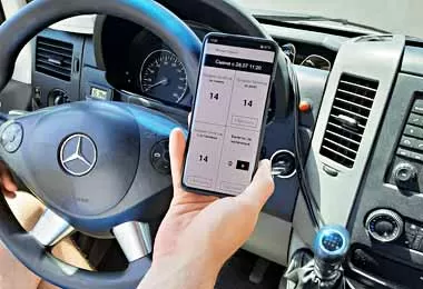 Сервис оплаты проезда по QR-коду запущен в автобусах и маршрутках Логойска