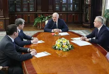 Лукашенко назначил новых инспекторов в отдельных областях и обновил кадры в Мининформе и Минсельхозпроде