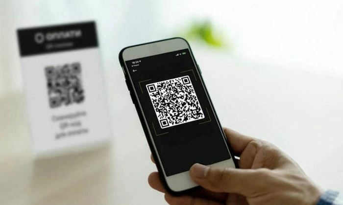 Белинвестбанк с 1 сентября приостановил возможность оплат по QR-коду через «Оплати» на территории России