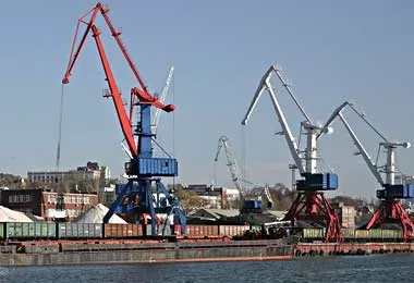 Губернатор Ростовской области предложил Беларуси экспорт через порты региона