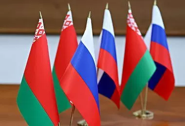 Лукашенко подписал декрет Высшего государственного совета, которым утверждены 28 союзных программ Беларуси и России