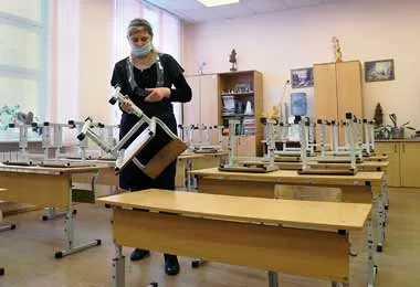 Школьные каникулы в Беларуси могут продлить еще на неделю — Лукашенко