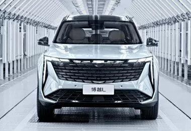 Geely запустила производство нового поколения кроссовера Atlas