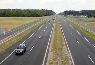Минтранс объявил отбор инвесторов для реконструкции автодороги М-10