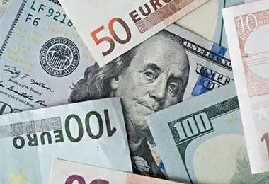 Курс доллар снизился на торгах БВФБ 4 мая, курс евро не изменился, российский рубль подешевел