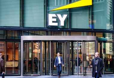 Компания EY поднялась на 2 место в мировом рейтинге самых привлекательных работодателей 