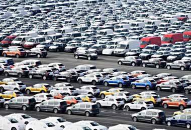 Китай остается мировым лидером по продажам автомобилей