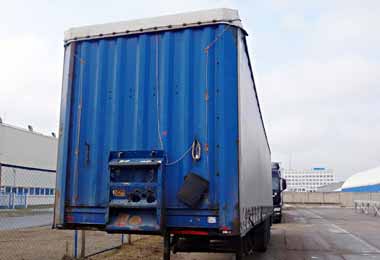 Незаконный ввоз полуприцепа с перебитым VIN-номером пресекли белорусские таможенники