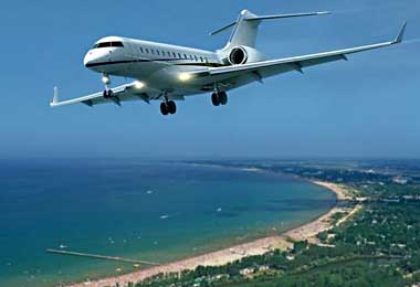 Беларусь и Россия рассмотрят вопрос об открытии авиарейсов в Крым