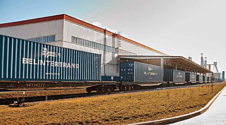 БЖД отправила первый контейнерный поезд сульфатной беленой целлюлозы в Китай