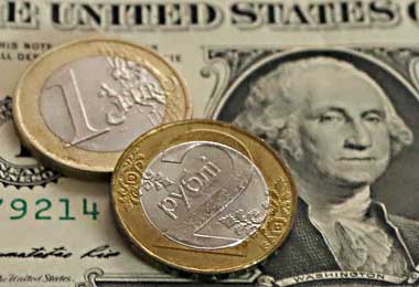 Курсы доллара и евро выросли на торгах БВФБ 7 декабря, российский рубль подешевел