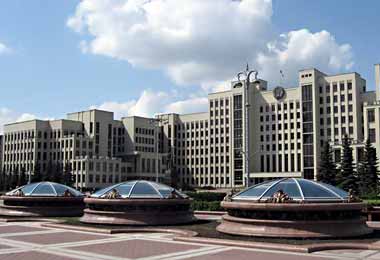 Правительство Беларуси подпишет соглашения о сотрудничестве с четырьмя регионами России