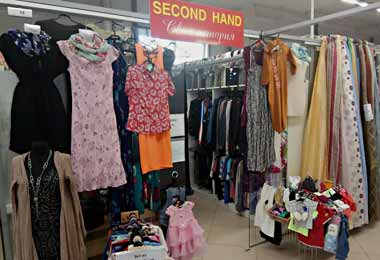 Белорусским секонд-хендам разрешат торговать только поношенной одеждой — МАРТ