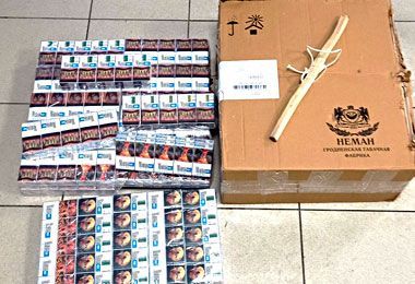 Литовские погранслужбы продолжают выявлять контрабанду белорусских сигарет
