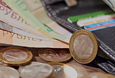 Средняя зарплата в Беларуси в октябре выросла на 12,2 бел руб