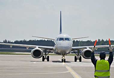 Вторая взлетно-посадочная полоса открыта в Национальном аэропорту Минск