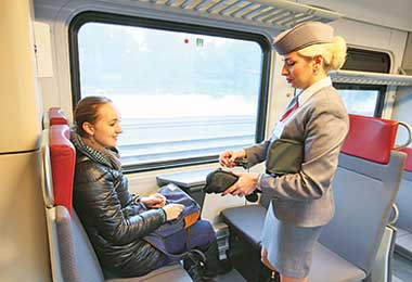 БЖД предоставила возможность оплаты услуг по банковским карточкам в поездах международных линий даже за пределами Беларуси