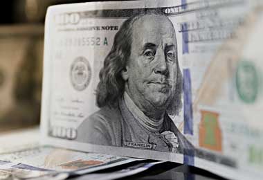Курс доллара снова вырос на торгах БВФБ 17 января, российский рубль и юань подешевели
