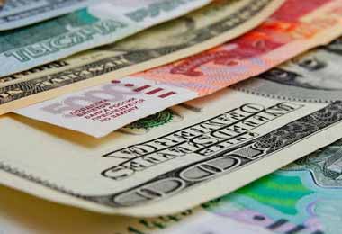 Курсы доллара и российского рубля снизились на торгах БВФБ 14 октября, евро подорожал