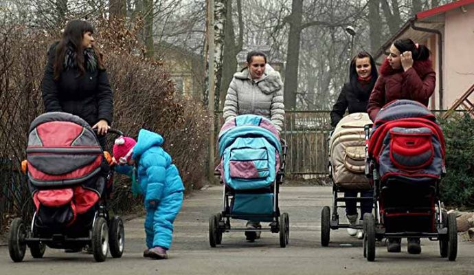 Пособия на детей до трех лет в Беларуси будут повышены с 1 февраля